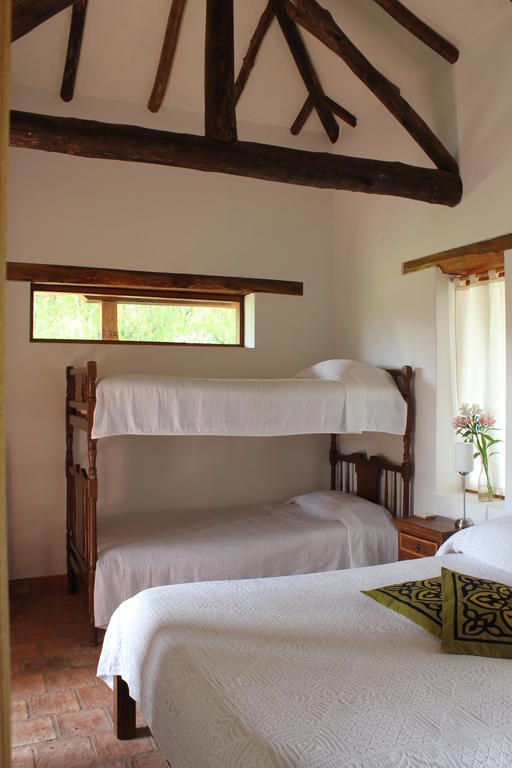 Hostal Casa Del Arte Robles Oda fotoğraf