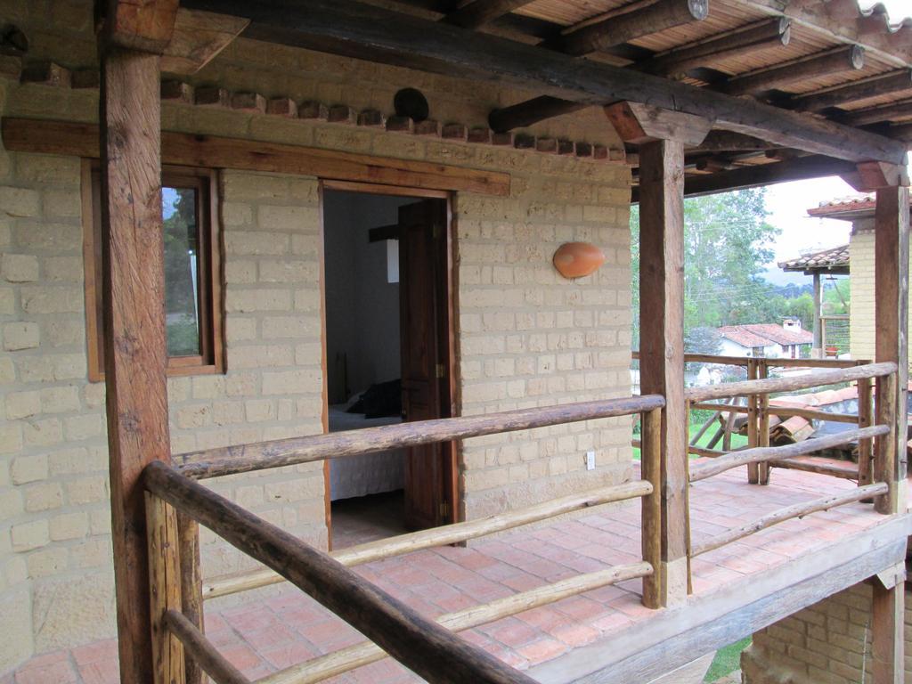 Hostal Casa Del Arte Robles Dış mekan fotoğraf