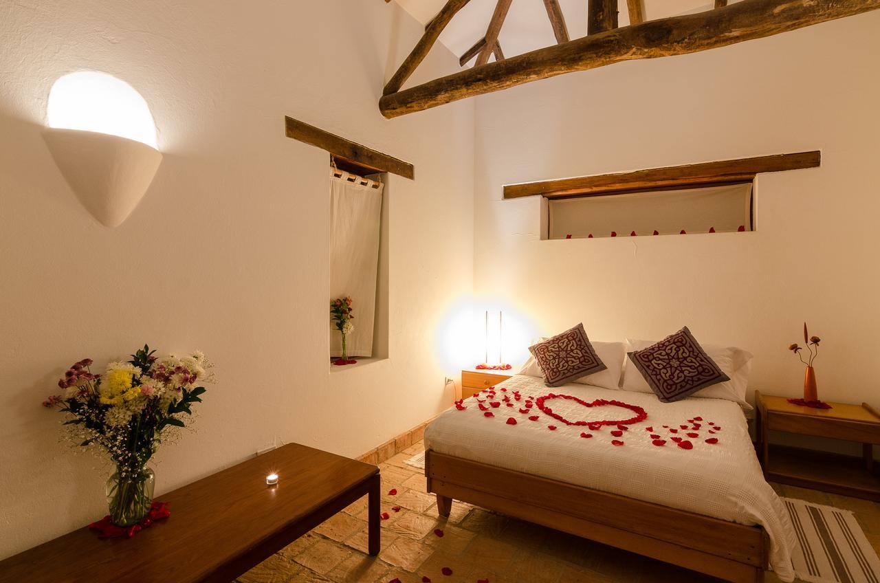 Hostal Casa Del Arte Robles Dış mekan fotoğraf